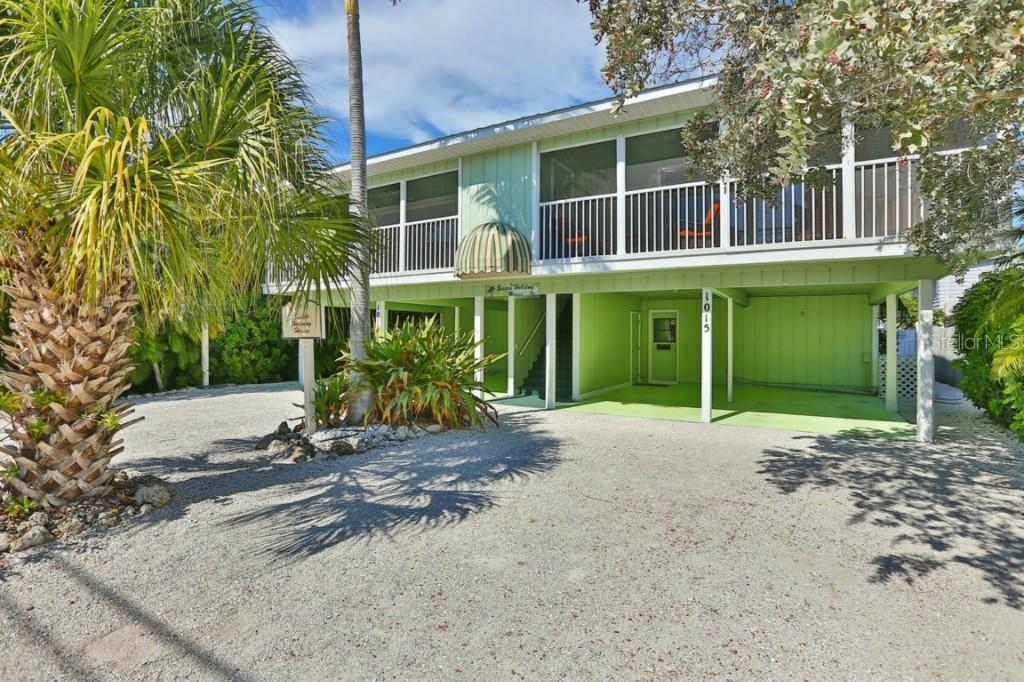 1011 Crescent St., Sarasota, FL 34242