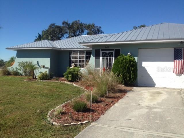 901 Bayview Dr., Nokomis, FL 34275