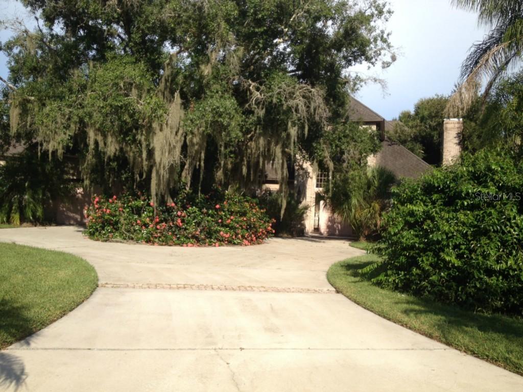 2906 Old Orchard Ln., Parrish, FL 34219