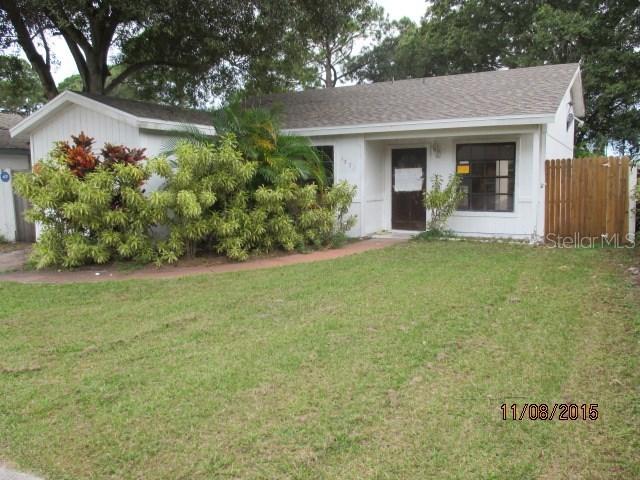 1551 N Conrad Ave., Sarasota, FL 34237