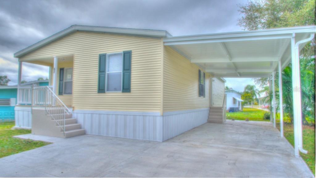 921 Faith Cir. #47, Bradenton, FL 34212