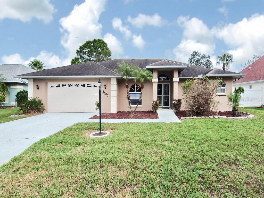 5707 42nd St., Bradenton, FL 34203