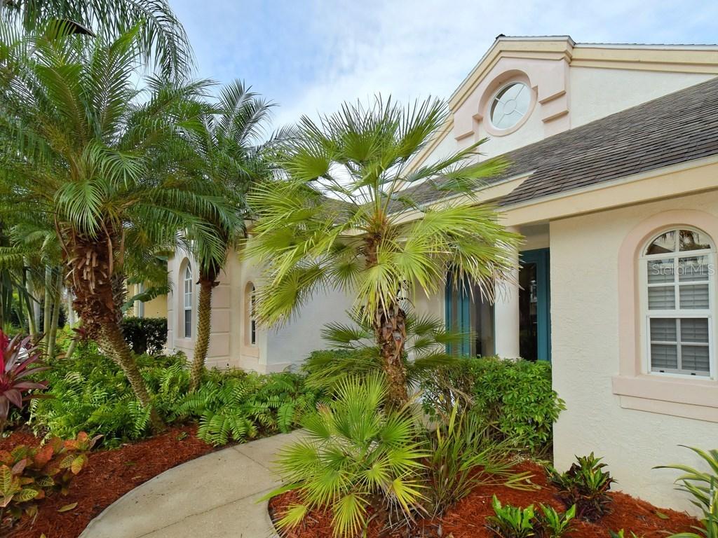 4731 Spinnaker Dr., Bradenton, FL 34208