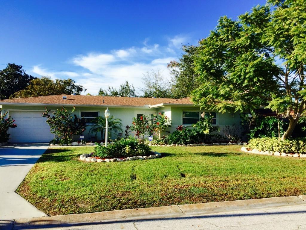 3246 Elmore Pl., Sarasota, FL 34239