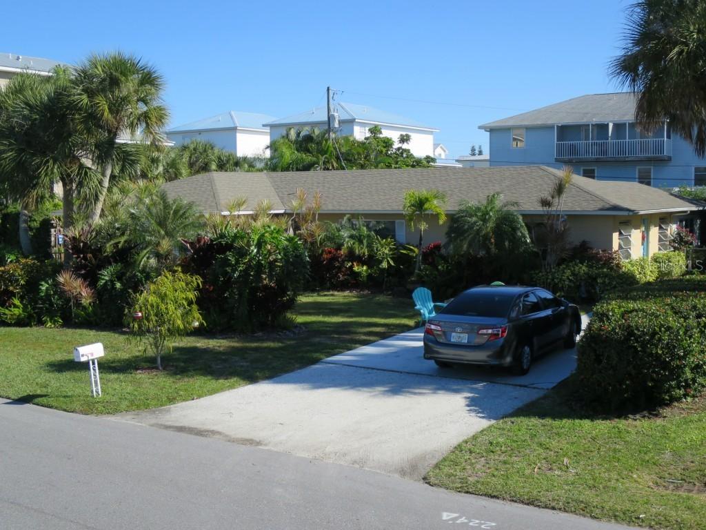 307 65th St., Holmes Beach, FL 34217