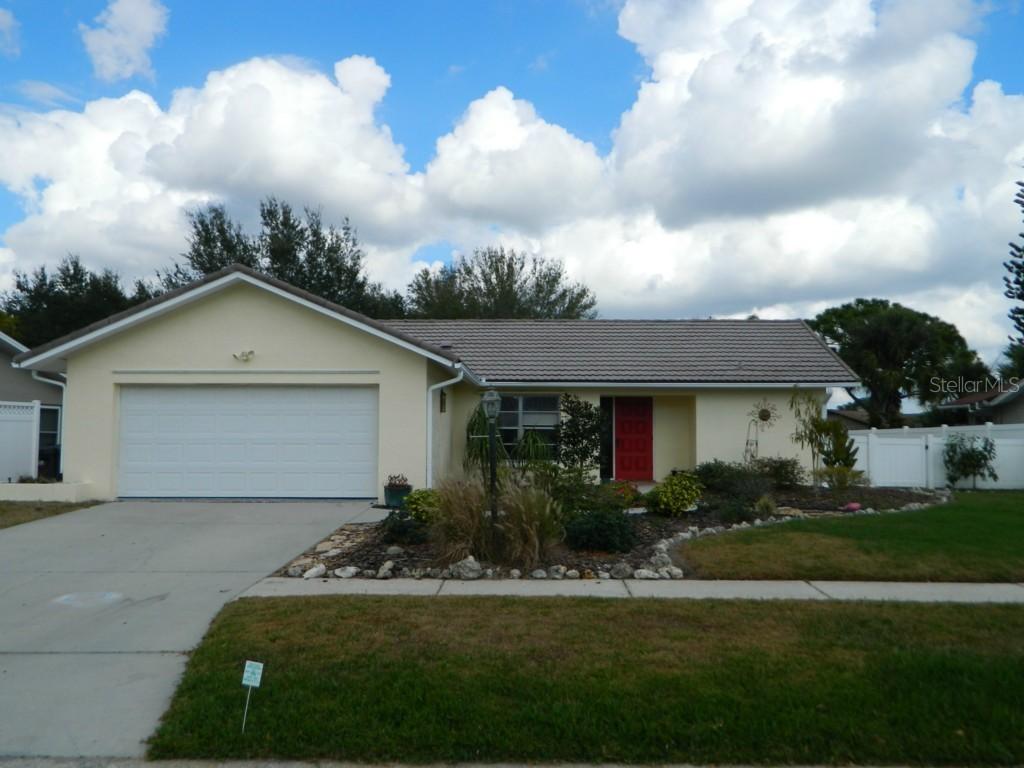 1451 Fleetwood Dr., Sarasota, FL 34232