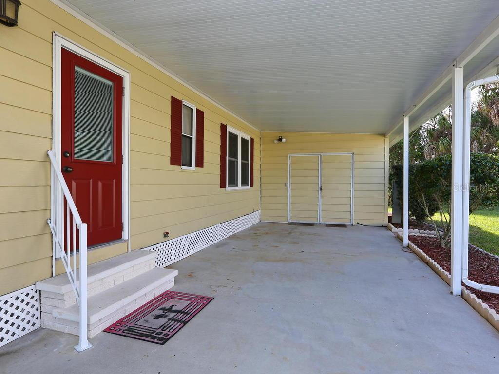 5911 Empress Ln., Palmetto, FL 34221