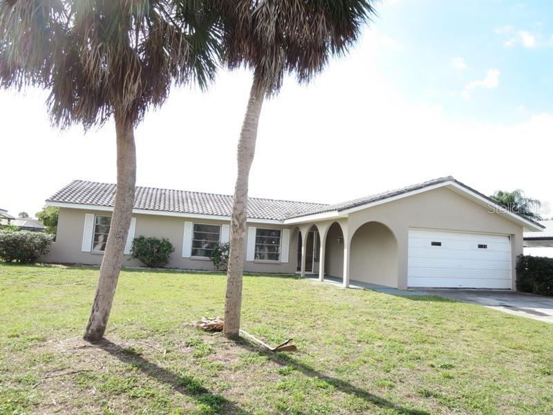 1012 Silver Palm Way, Apollo Beach, FL 33572