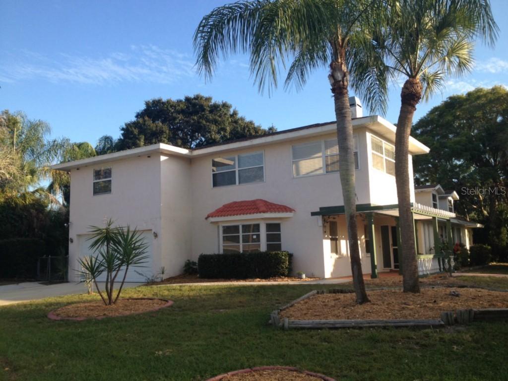 3209 Elmore Pl., Sarasota, FL 34239