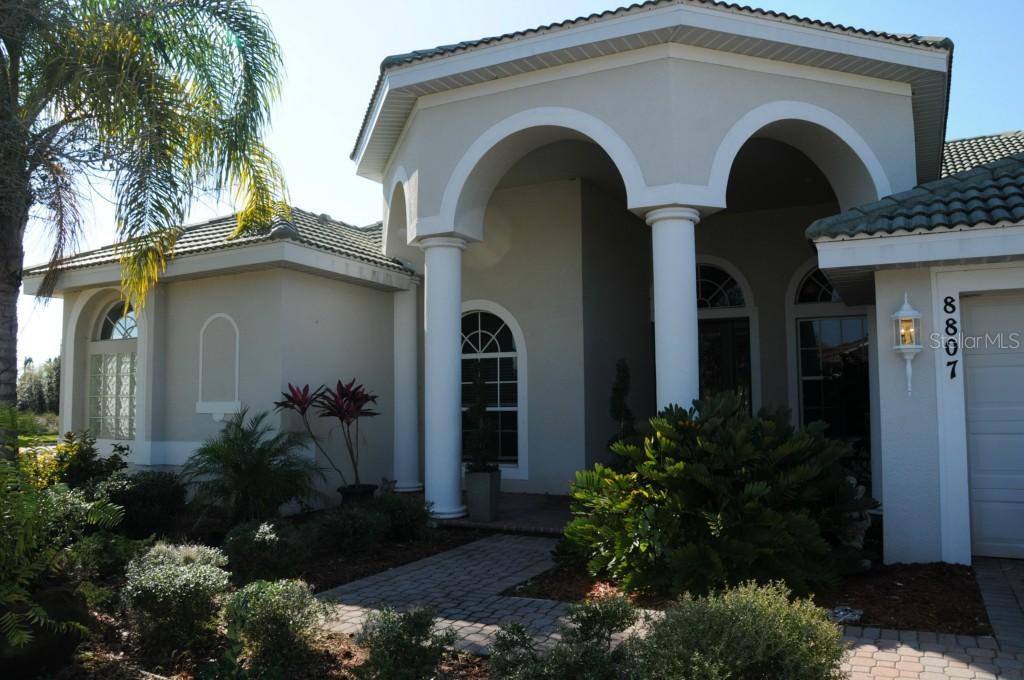 8807 Brookfield Ter., Bradenton, FL 34212