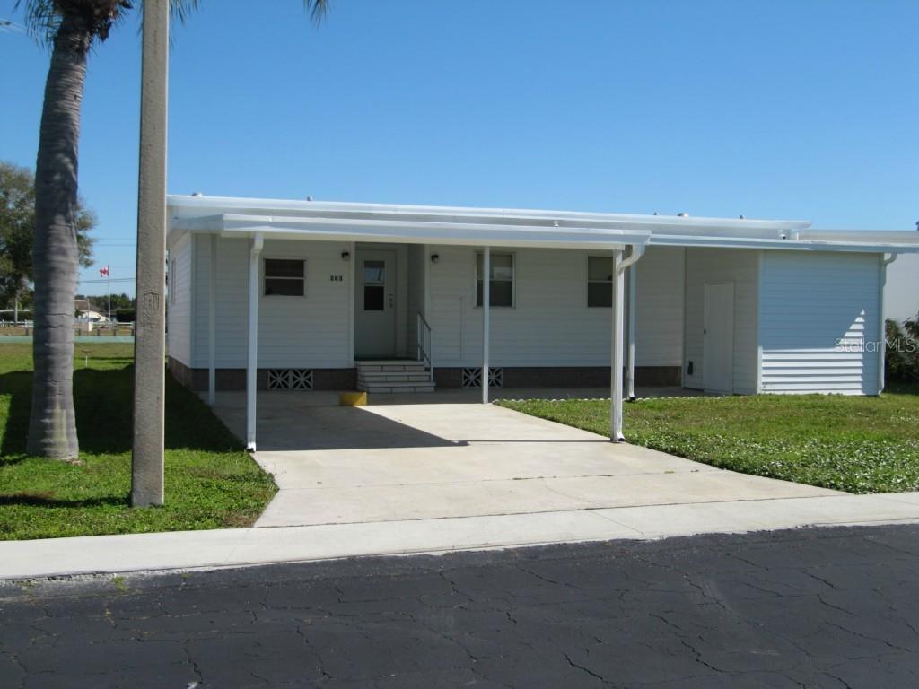 5619 Bayshore Rd. #203, Palmetto, FL 34221