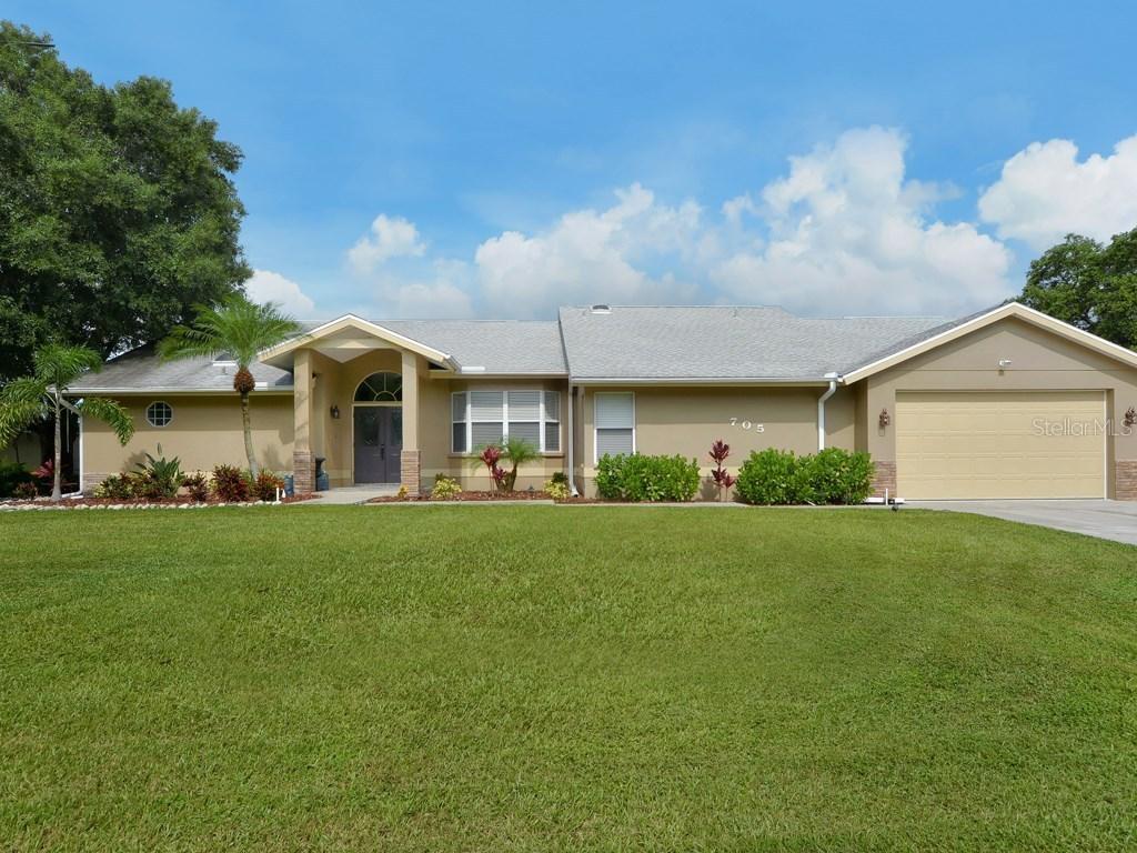 705 Sandpiper Ln., Nokomis, FL 34275