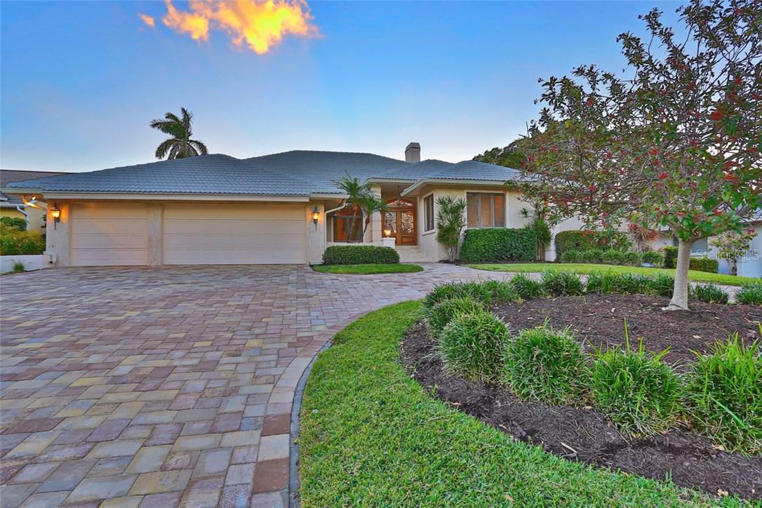 460 N Washington Dr., Sarasota, FL 34236