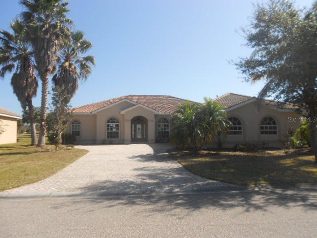 7730 Camden Harbour Dr., Bradenton, FL 34212