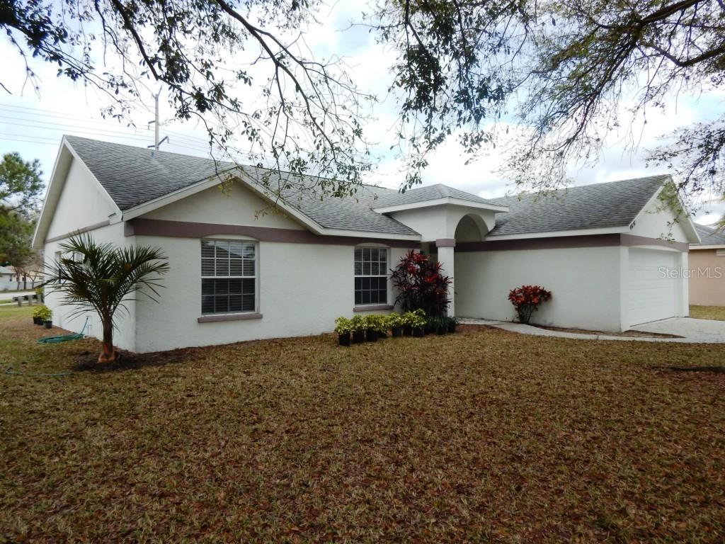 4831 9th Ave., Bradenton, FL 34208