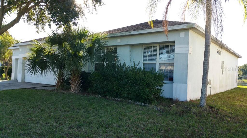 3916 4th Ave., Bradenton, FL 34208