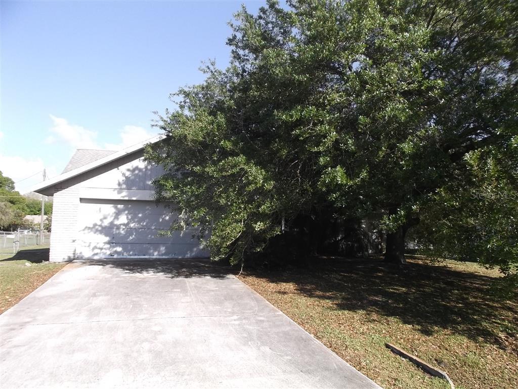4308 98th Ave., Parrish, FL 34219
