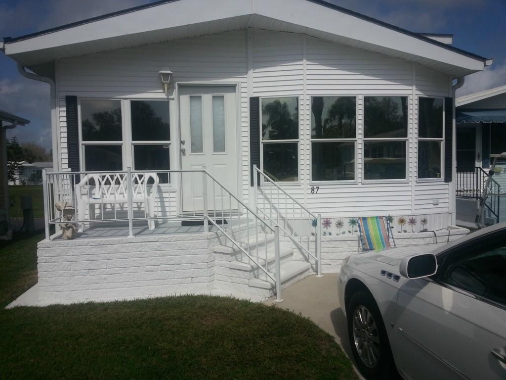 87 Bainbridge Dr., Nokomis, FL 34275