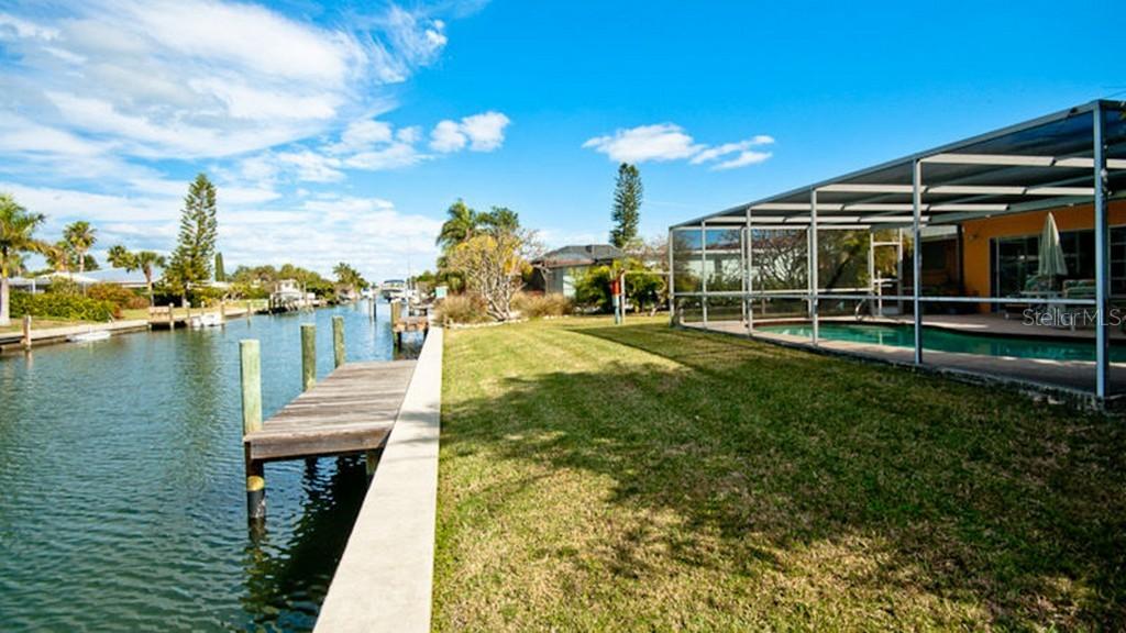 514 68th St., Holmes Beach, FL 34217