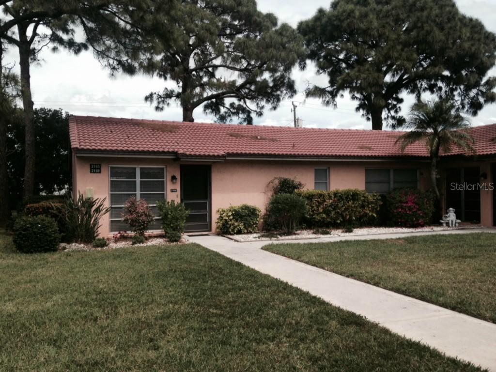 2165 Pueblo Cir. #V-17, Sarasota, FL 34231