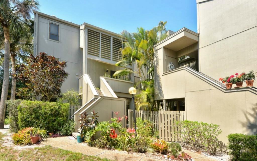 202 Woodland Dr., Osprey, FL 34229