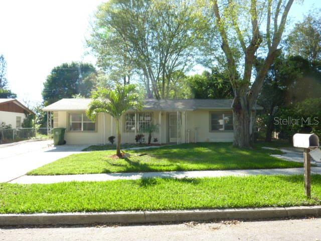 818 17th St., Bradenton, FL 34208