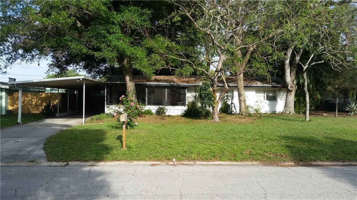 2118 Dodge Ave., Sarasota, FL 34234