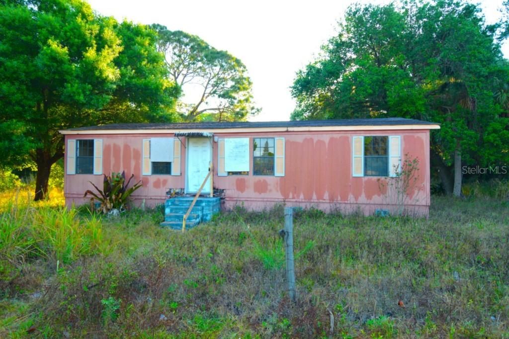 2125 15th St., Bradenton, FL 34208
