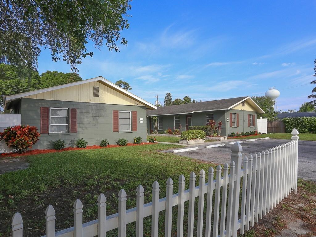 3944 S East Ave., Sarasota, FL 34231