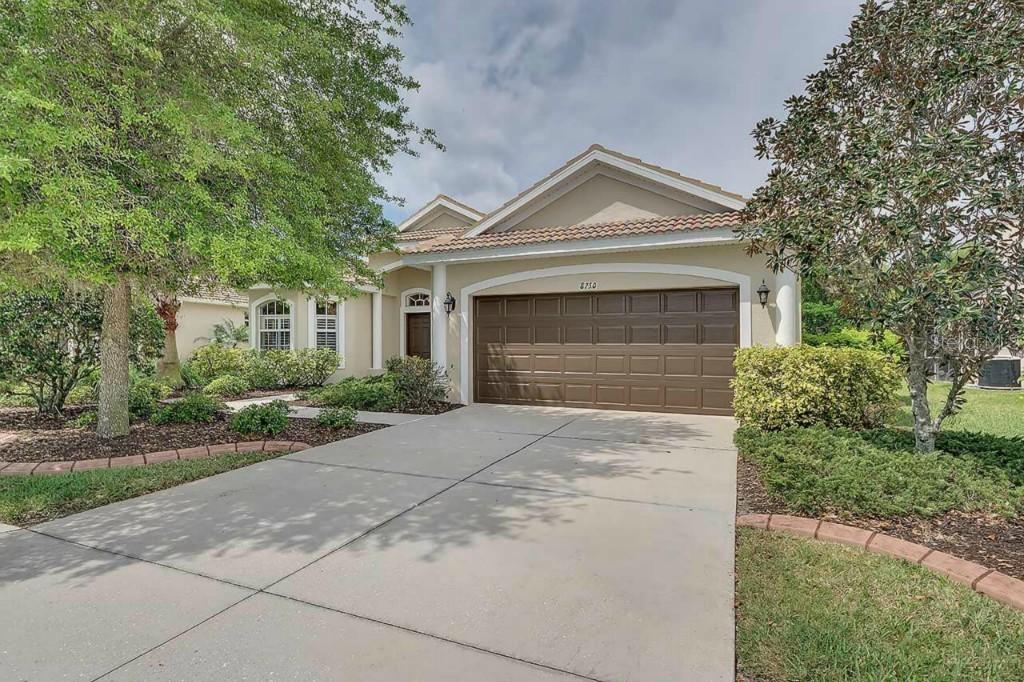 8750 Stone Harbour Loop, Bradenton, FL 34212