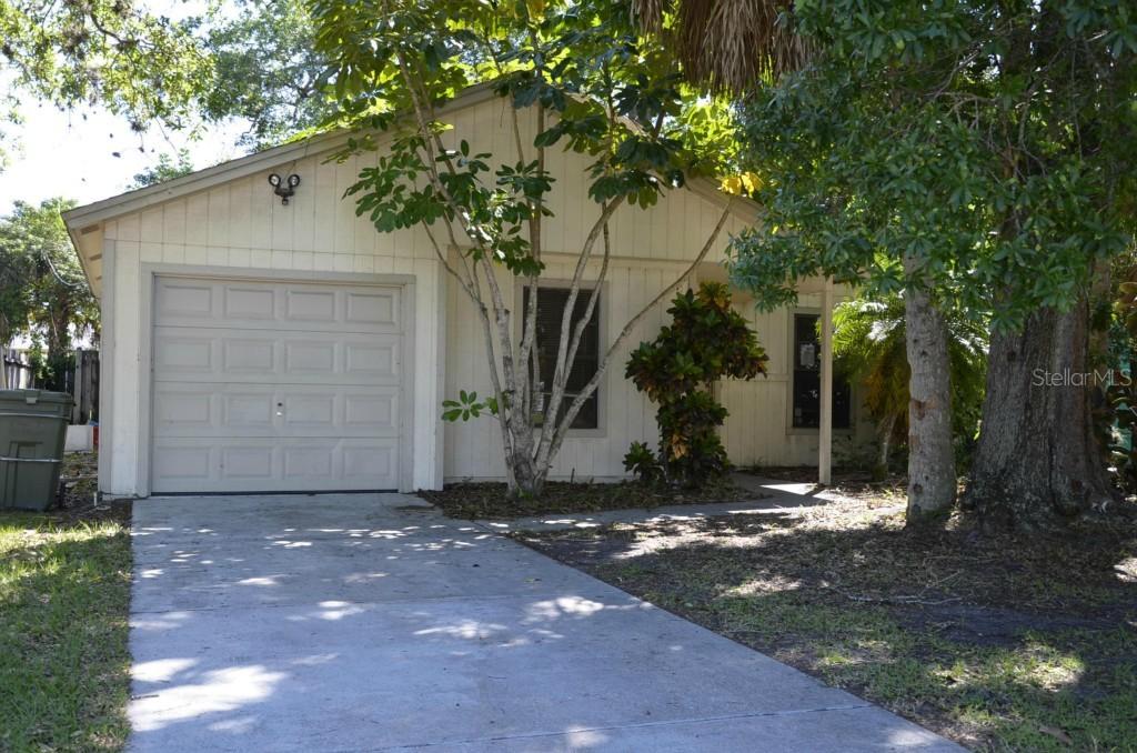 1226 Mackeral Ave., Sarasota, FL 34237