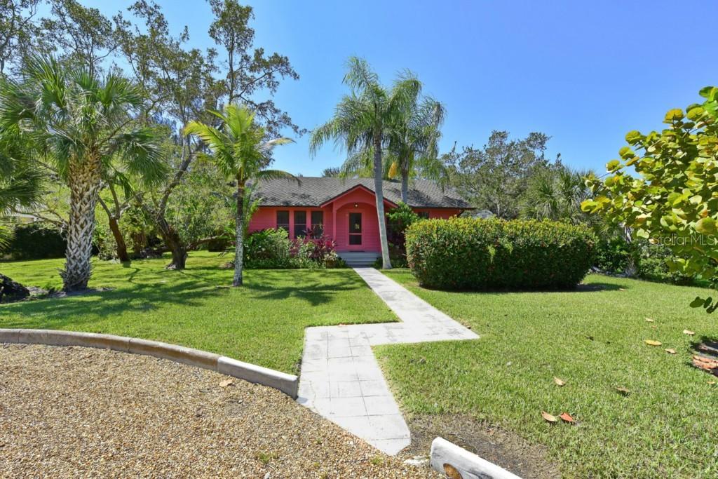 644 Norsota Way, Sarasota, FL 34242