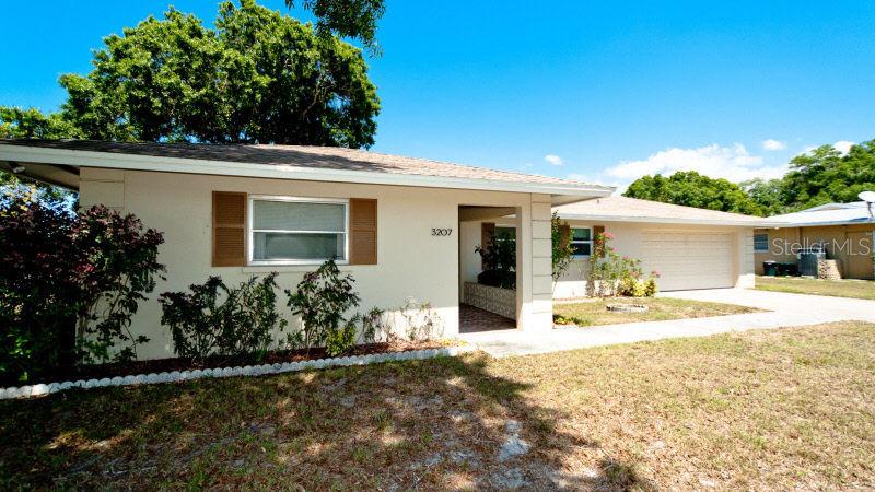 3207 Rose St., Sarasota, FL 34239