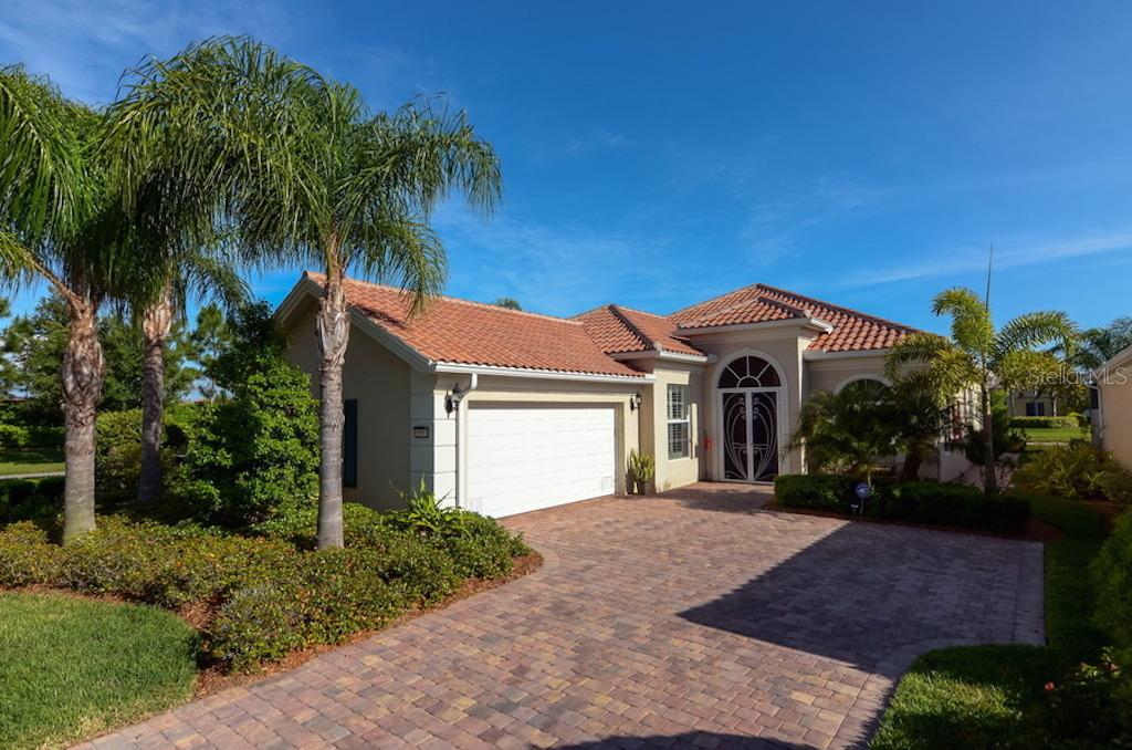 5985 Roseto Pl., Sarasota, FL 34238