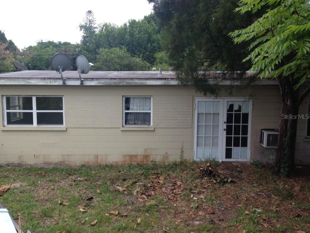 2708 7th Ave., Bradenton, FL 34208