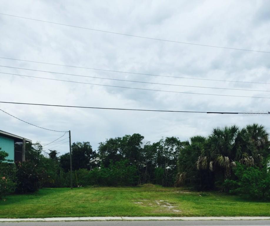 6814 Palm Dr. #C, Holmes Beach, FL 34217