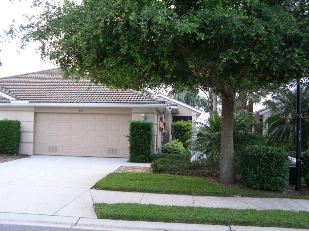 302 Fairway Isles Ln., Bradenton, FL 34212
