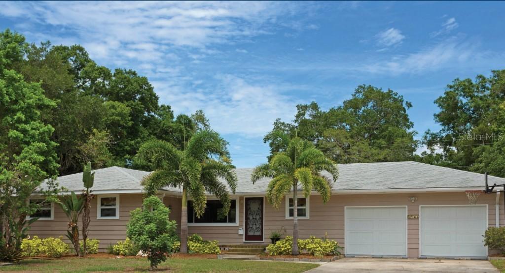 1943 Morris St., Sarasota, FL 34239