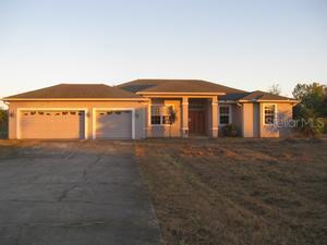 2111 Zipperer Rd., Bradenton, FL 34212