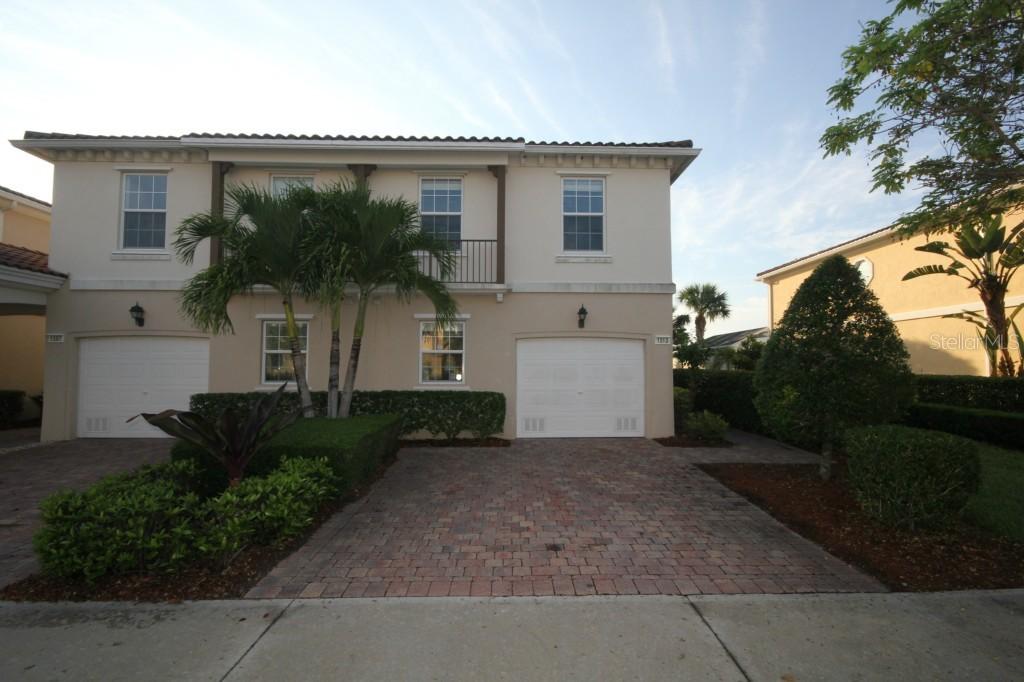 1513 Burgos Dr., Sarasota, FL 34238