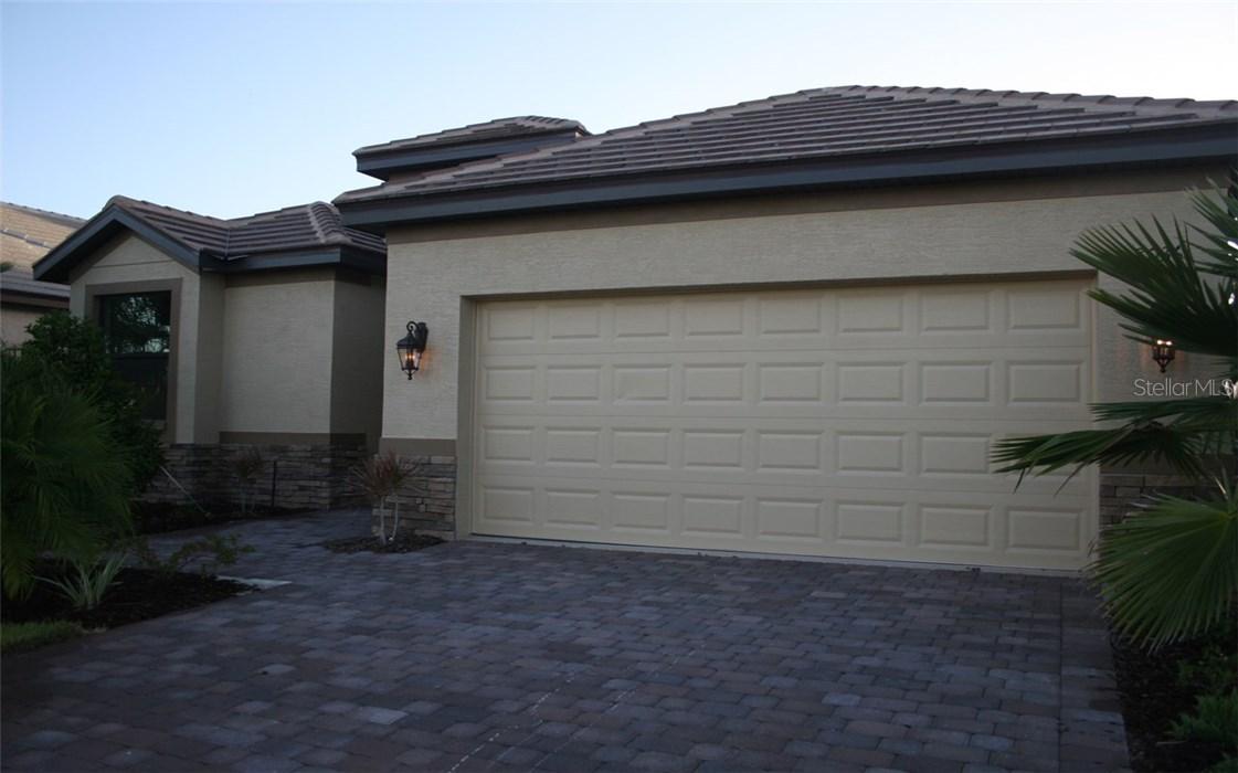 8036 Rio Bella Pl., University Park, FL 34201
