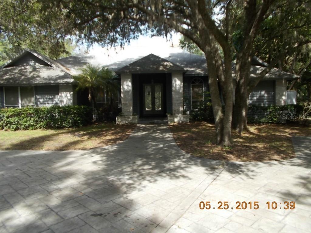 4266 Woodview Dr., Sarasota, FL 34232