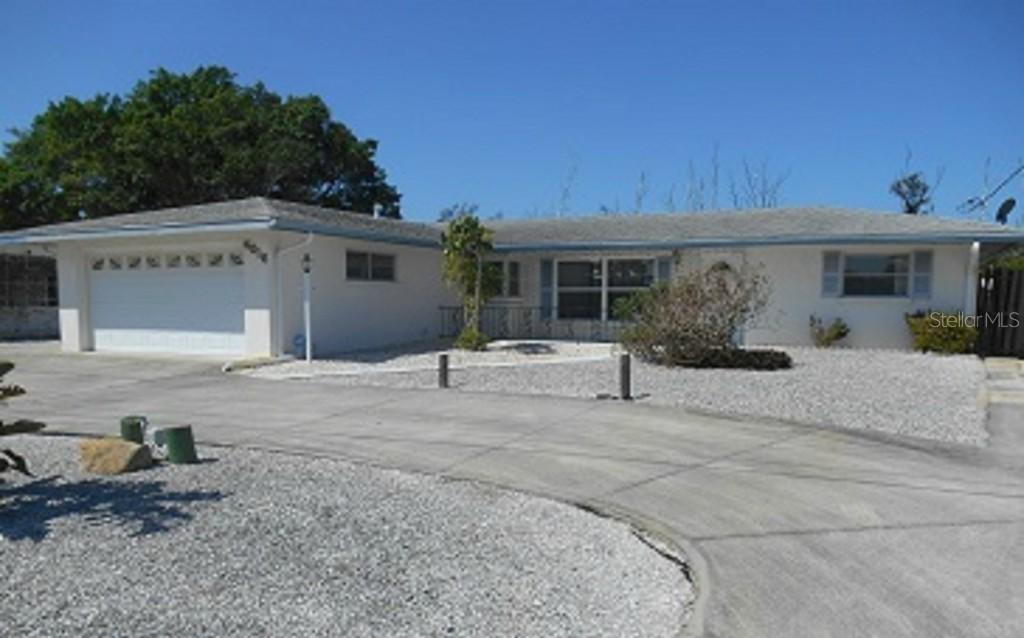 4016 Bamboo Ter., Bradenton, FL 34210