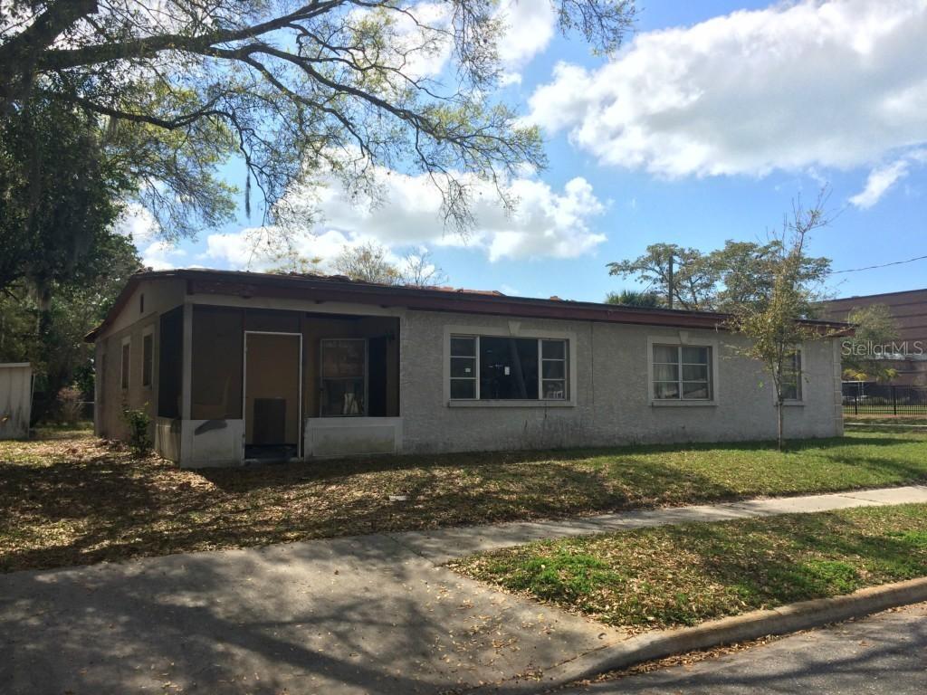 1700 35th St., Sarasota, FL 34234