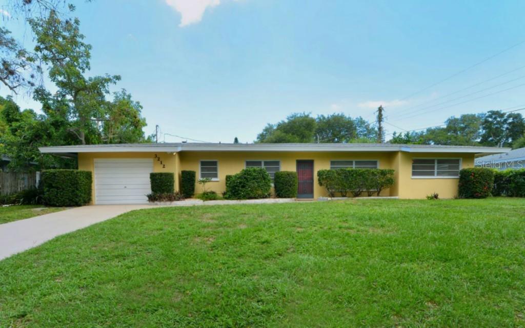 3212 S School Ave., Sarasota, FL 34239