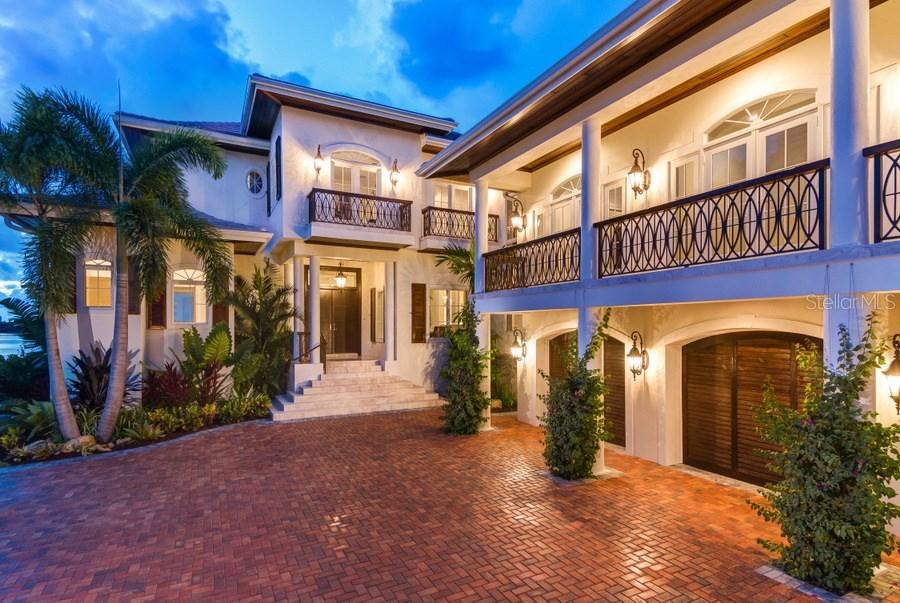 1435 Westway Dr., Sarasota, FL 34236