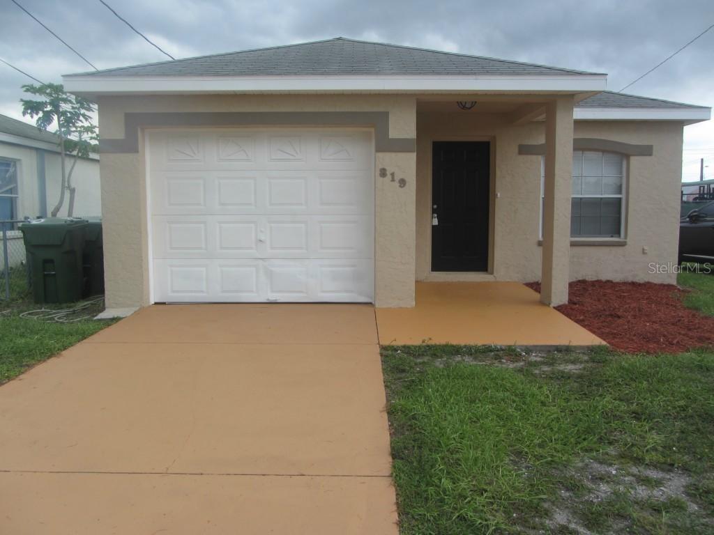 819 12th Ave., Bradenton, FL 34205