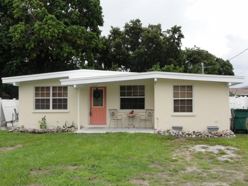 1206 8th St., Palmetto, FL 34221