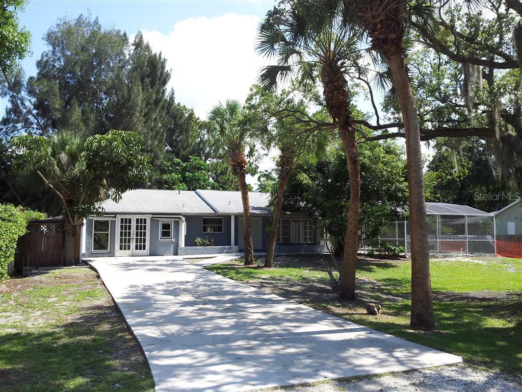 216 Avenida De Bahia, Nokomis, FL 34275