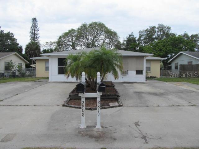 2810 52nd Avenue Dr., Bradenton, FL 34207